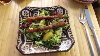 Groene asperges in bacon!